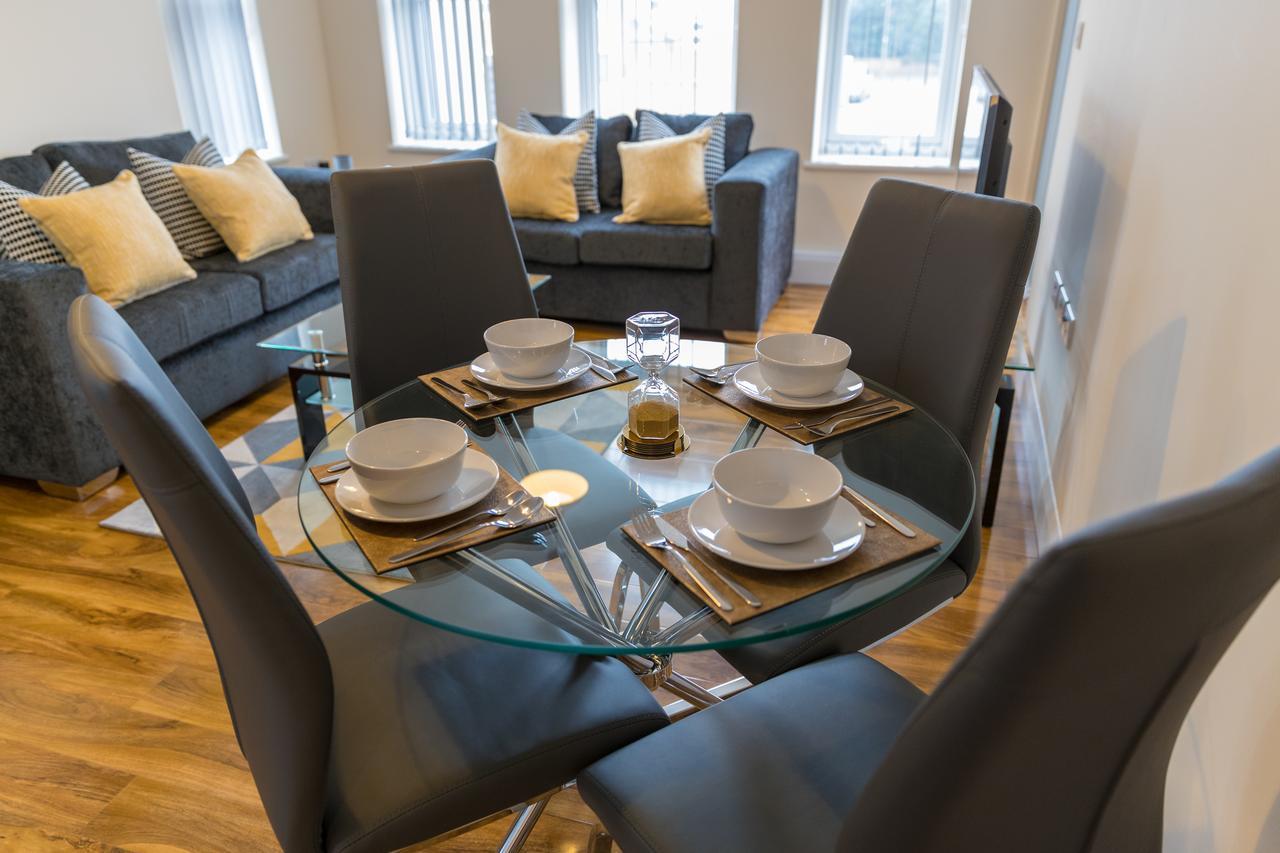 London Heathrow Serviced Apartments Ashford  Екстериор снимка